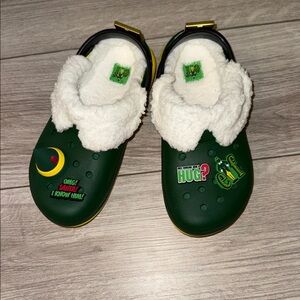 NWOT Elf Crocs